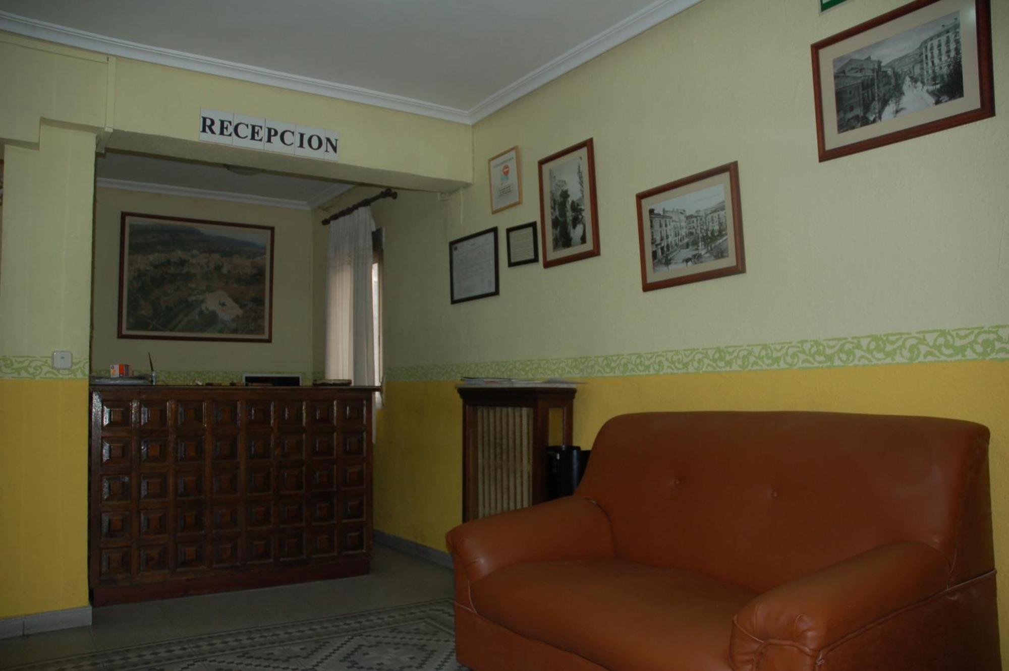 Hostal Residencia Castilla 쿠엥카 외부 사진