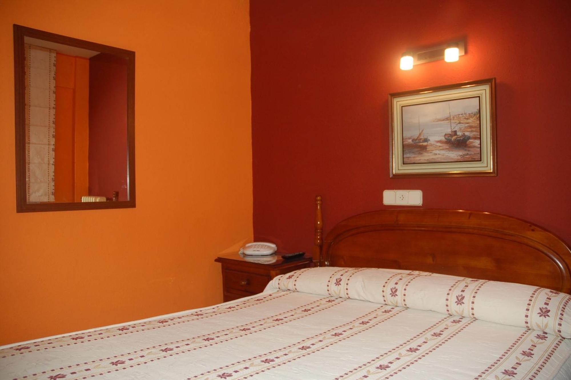 Hostal Residencia Castilla 쿠엥카 외부 사진