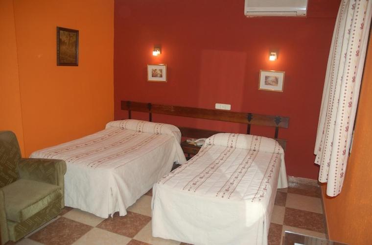 Hostal Residencia Castilla 쿠엥카 외부 사진